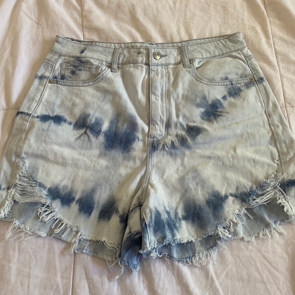 AE shorts!!